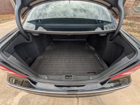 Used 2005 Mercedes-Benz C 55 AMG Sedan image 29