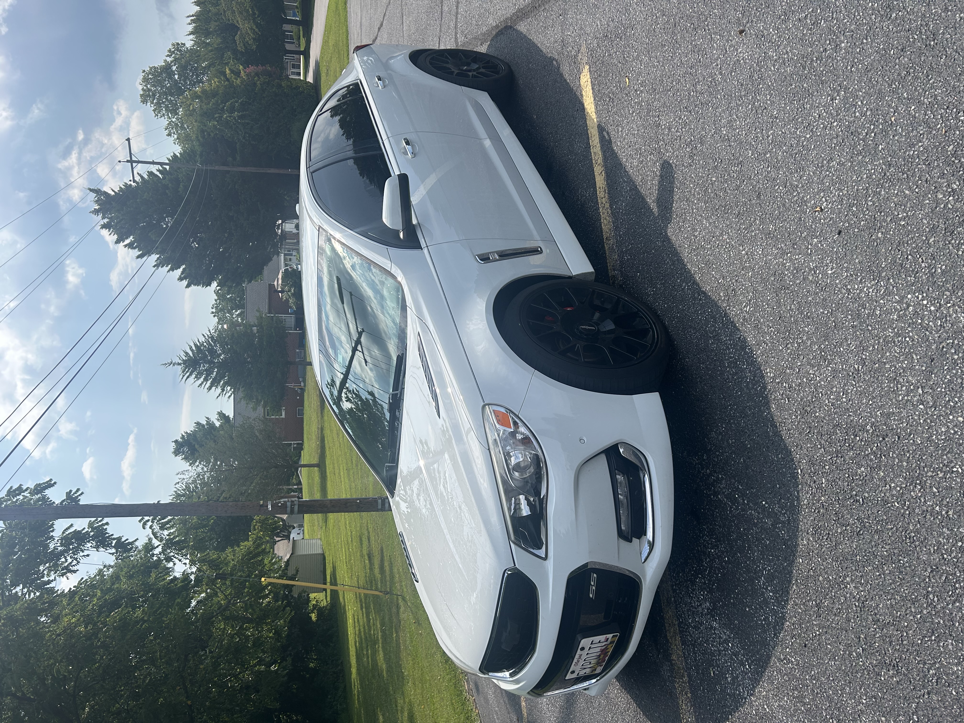 Used 2017 Chevrolet SS RWD image 13