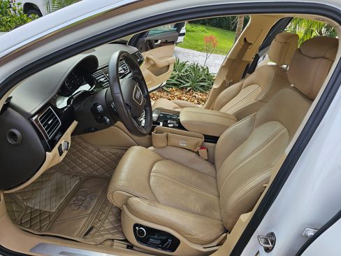 Used 2011 Audi A8 L 4.2 image 1