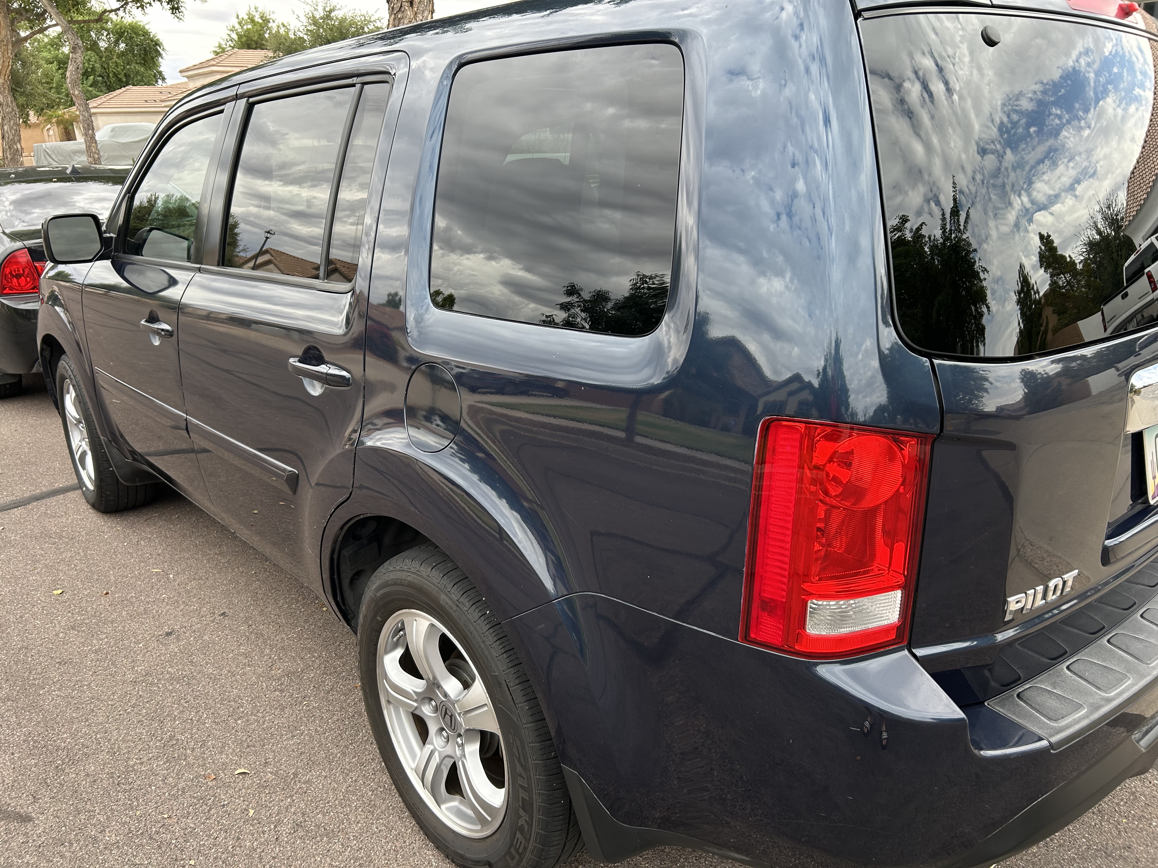 Used 2012 Honda Pilot EX-L image 4