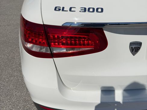 Used 2018 Mercedes-Benz GLC 300 image 21