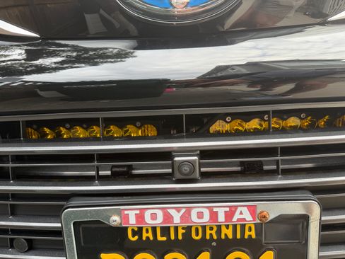 Used 2022 Toyota Sienna Platinum image 11