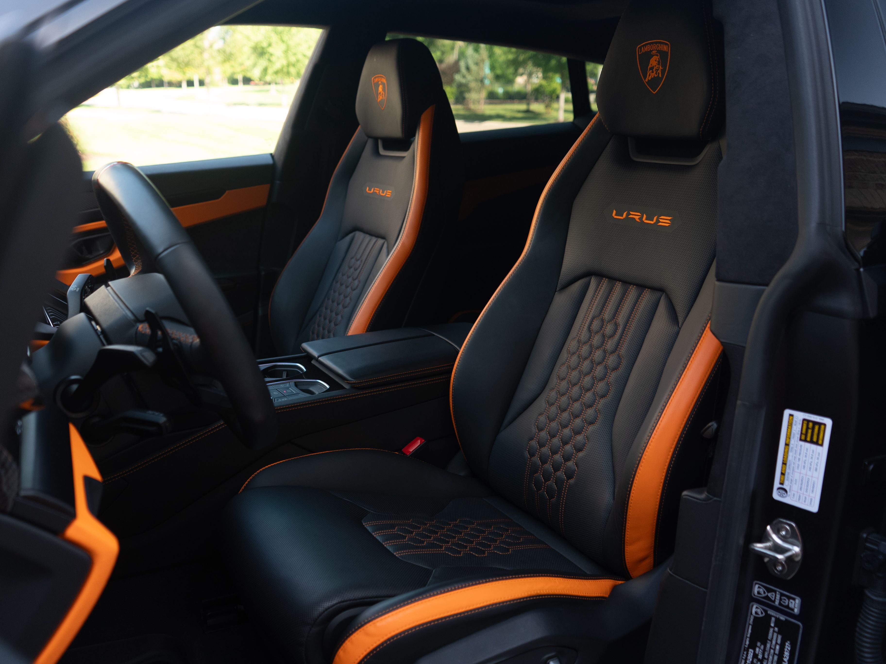 Used 2024 Lamborghini Urus S AWD/4WD image 28