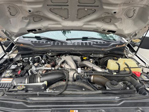 Used 2022 Ford F250 Platinum w/ Tremor Off-Road Package image 20