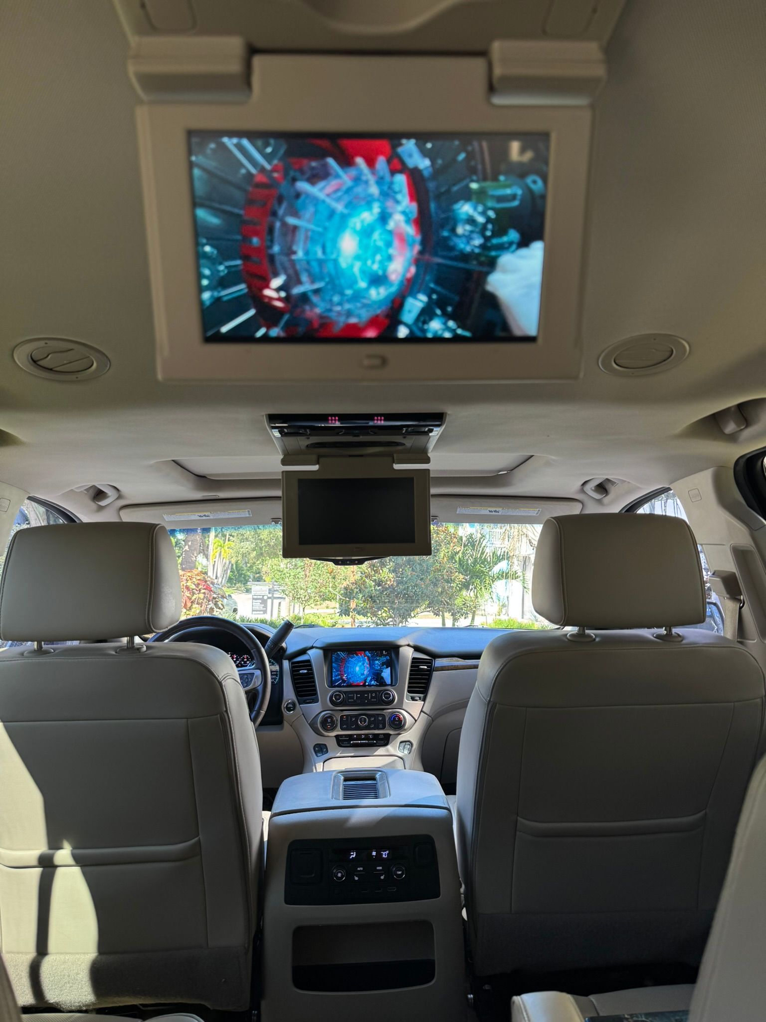 Used 2017 GMC Yukon XL Denali w/ Open Road Package AWD/4WD image 30