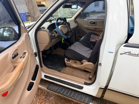 Used 1999 Ford F150 4x4 Regular Cab image 19