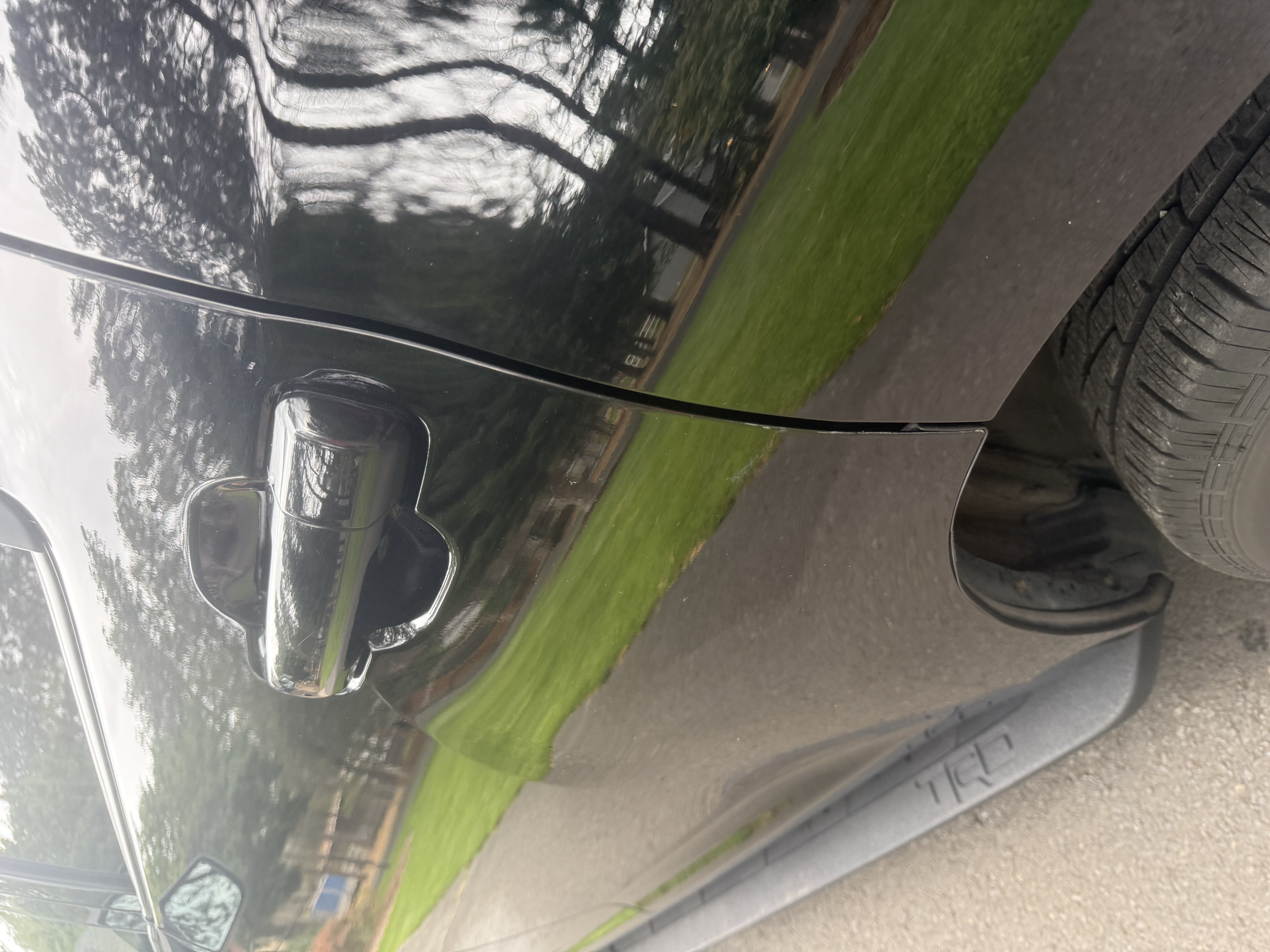 Used 2021 Toyota Sequoia TRD Pro AWD/4WD image 17