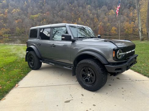 Used 2022 Ford Bronco Wildtrak image 1