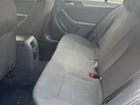 Used 2015 Volkswagen Jetta SE image 6