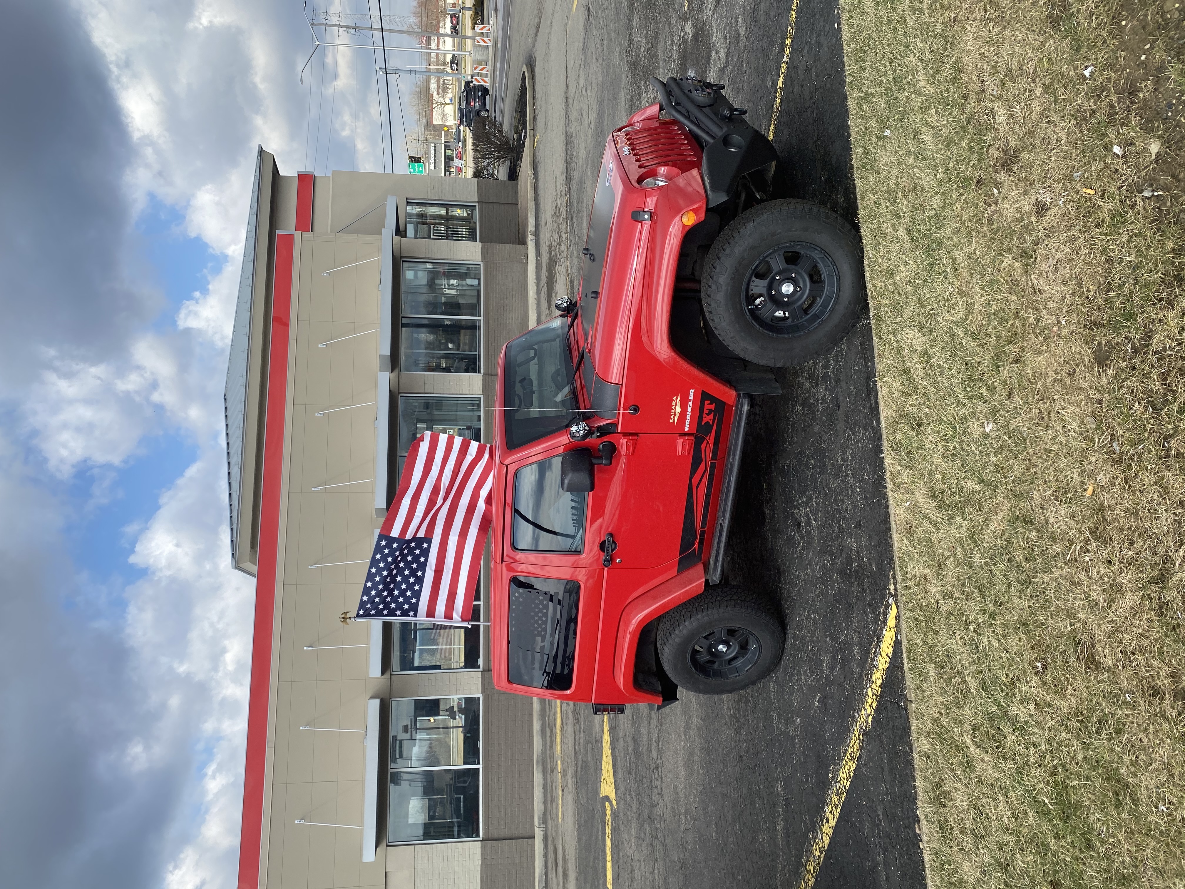 Used 2012 Jeep Wrangler Sahara w/ Connectivity Group AWD/4WD image 12