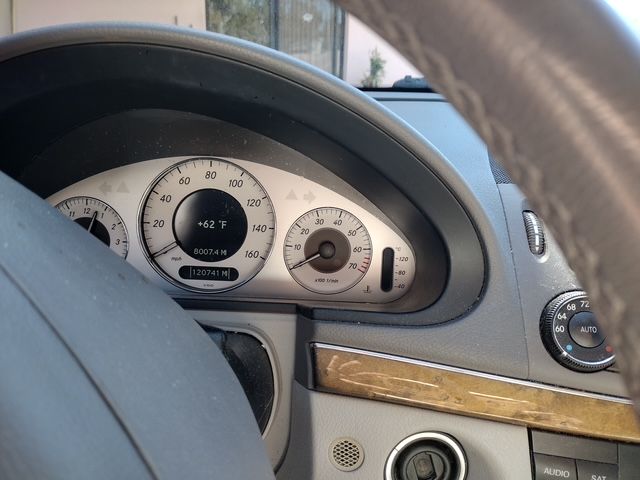 Used 2007 Mercedes-Benz E 350 Sedan image 9