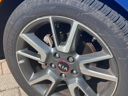 Used 2020 Kia Soul GT-Line w/ GT 2.0L Power Sunroof Package FWD image 15