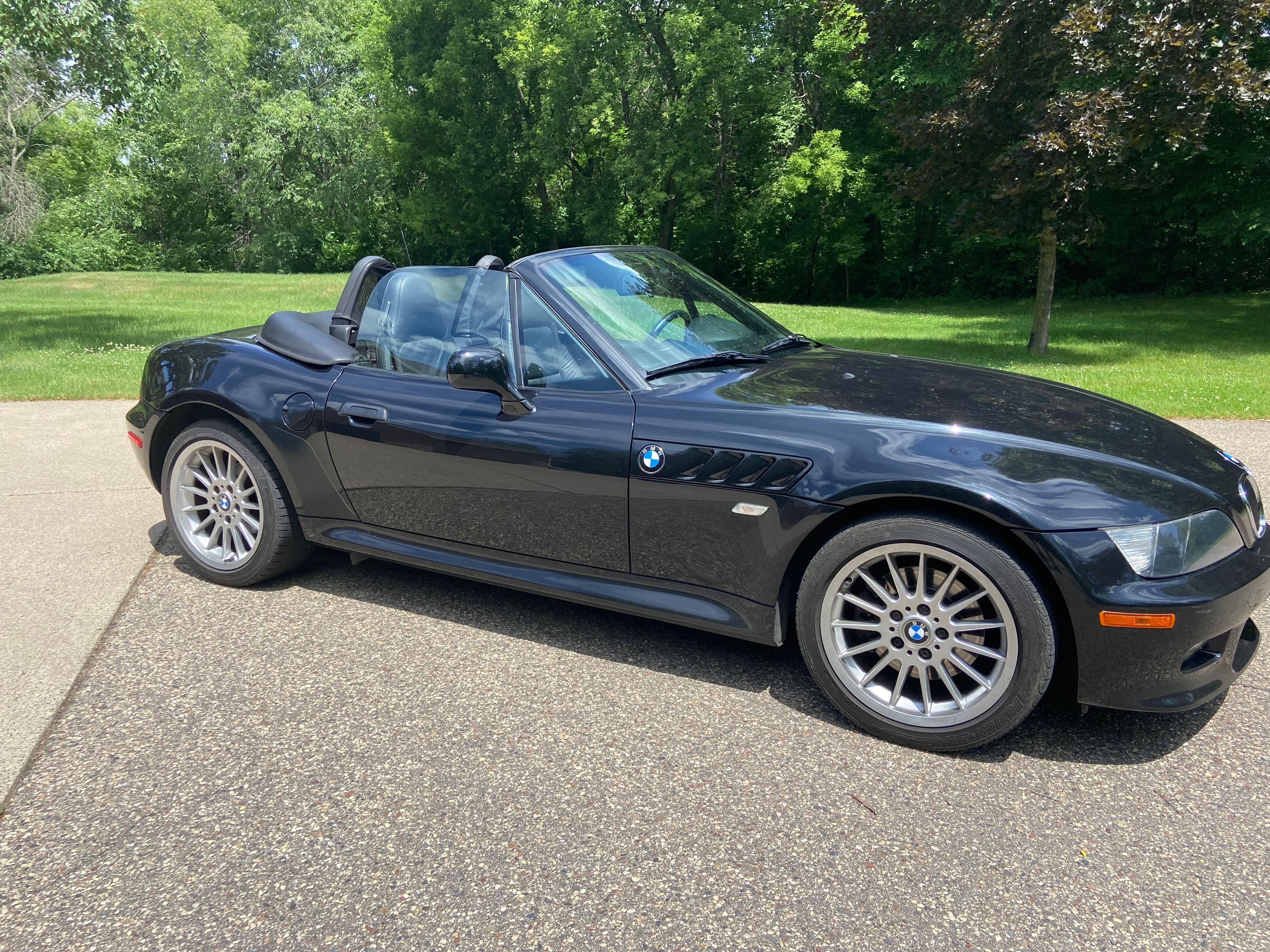 Used 2002 BMW Z3 3.0i RWD image 14