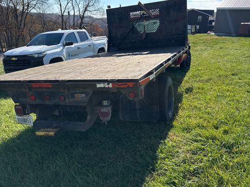 Used 1999 Ford F550 2WD Regular Cab Super Duty image 5