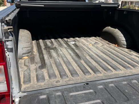 Used 2021 Ford F350 XLT w/ XLT Premium Package AWD/4WD image 11