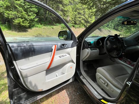 Used 2008 Toyota Highlander Limited AWD/4WD image 5