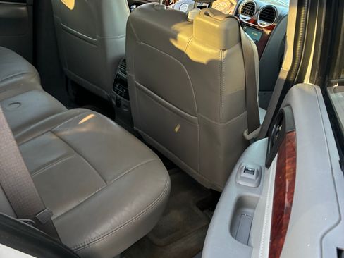 Used 2007 GMC Envoy Denali image 15