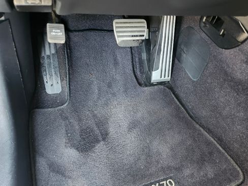 Used 2017 INFINITI QX70 3.7 w/ Premium Package image 20