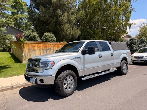 Used 2014 Ford F150 XLT w/ Equipment Group 302A Luxury AWD/4WD image 1
