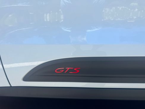 Used 2025 Porsche Macan GTS AWD/4WD image 16