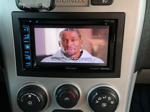 Used 2006 Chevrolet Equinox LT w/ LT Preferred Equipment Group image 18