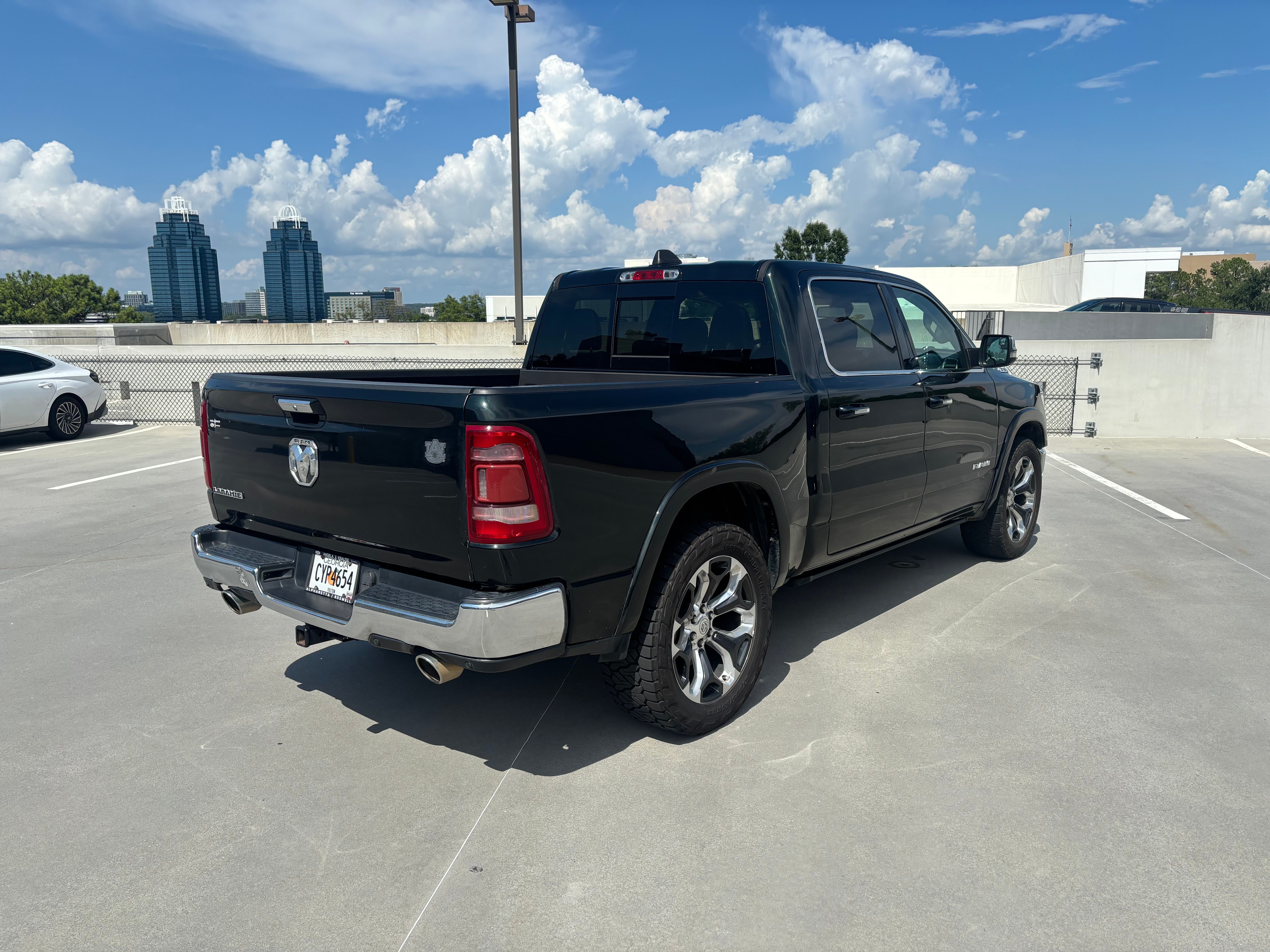 Used 2019 RAM 1500 Laramie AWD/4WD image 8