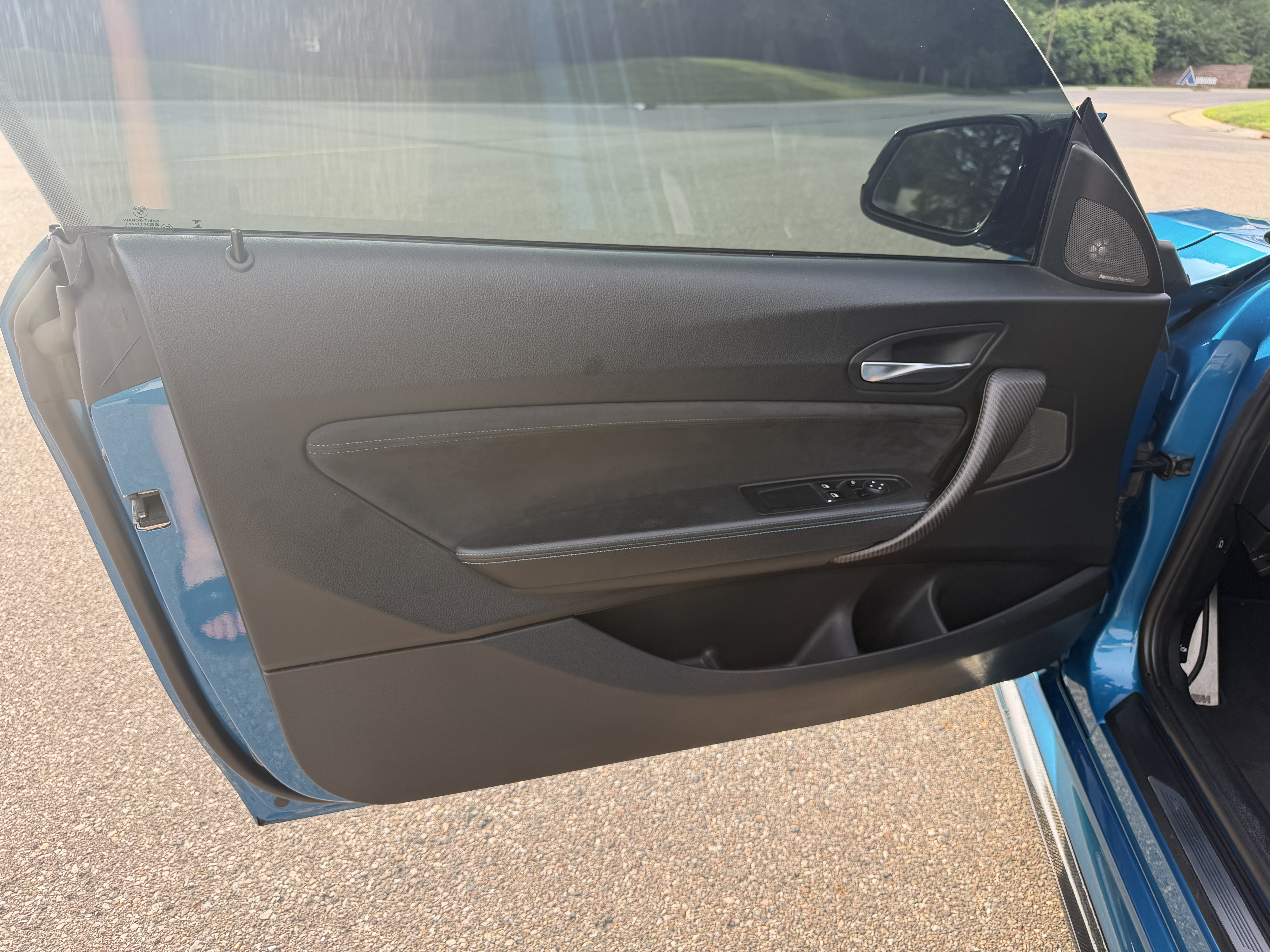 Used 2018 BMW M2 RWD image 18
