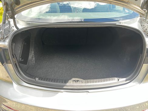 Used 2012 MAZDA MAZDA3 i SV FWD image 10