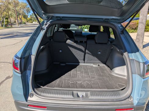 Used 2025 Honda HR-V Sport image 6