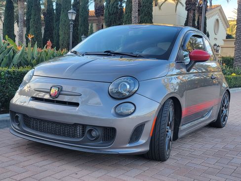 Used 2012 FIAT 500 Abarth w/ Safety & Convenience Pkg image 8