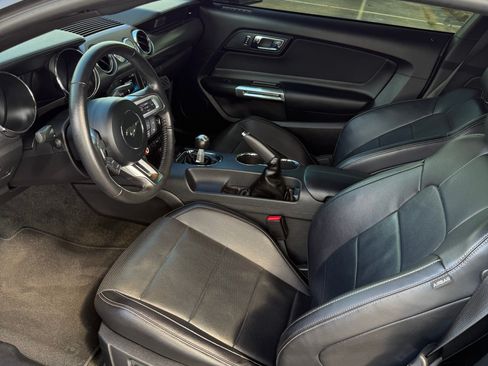 Used 2017 Ford Mustang GT w/ GT Performance Package image 9