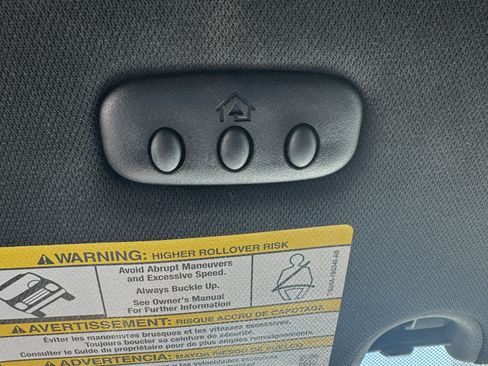 Used 2017 Lincoln Navigator L Select image 21