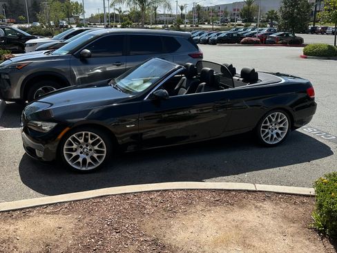 Used 2009 BMW 328i Convertible image 10