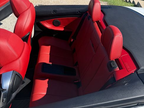 Used 2018 BMW 430i Convertible image 15