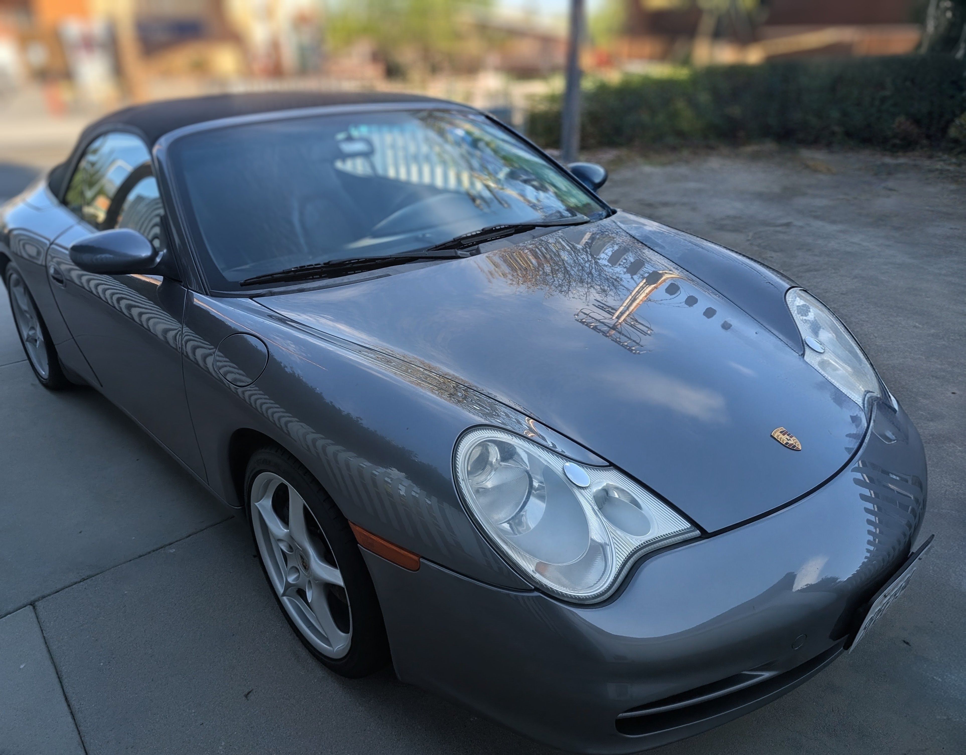 Used 2002 Porsche 911 Carrera 4 AWD/4WD image 25