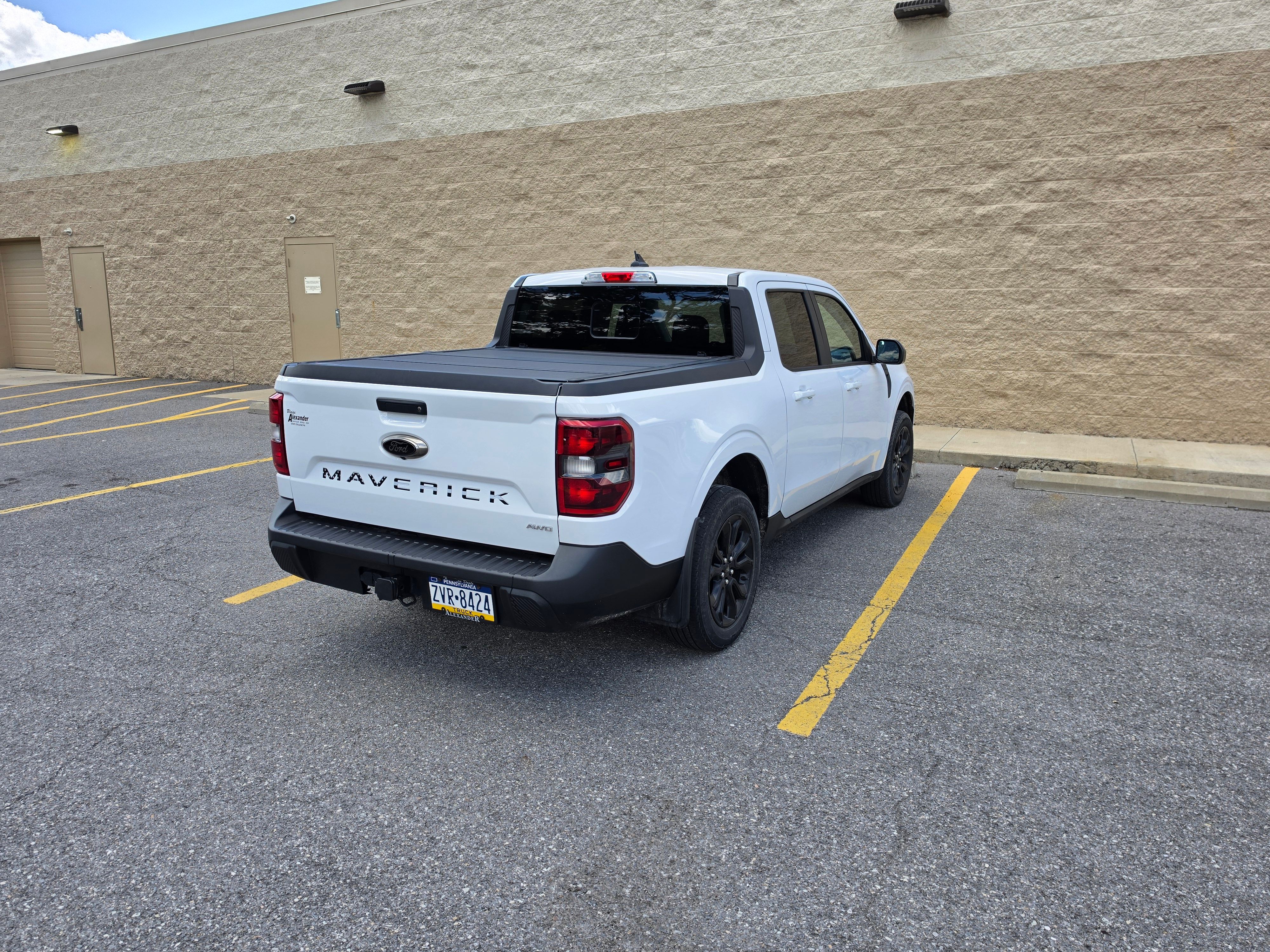 Used 2023 Ford Maverick Lariat w/ Lariat Luxury Package AWD/4WD image 4
