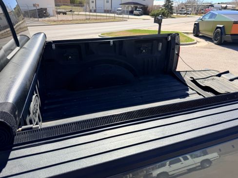 Used 2018 Ford F150 Platinum w/ Equipment Group 701A Luxury image 18