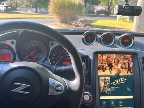 Used 2010 Nissan 370Z NISMO image 14