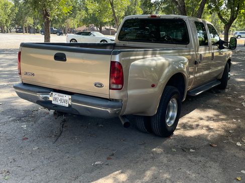 Used 1999 Ford F350 2WD Crew Cab DRW Super Duty image 4