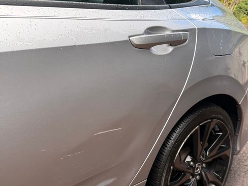 Used 2019 Honda Civic Sport image 11