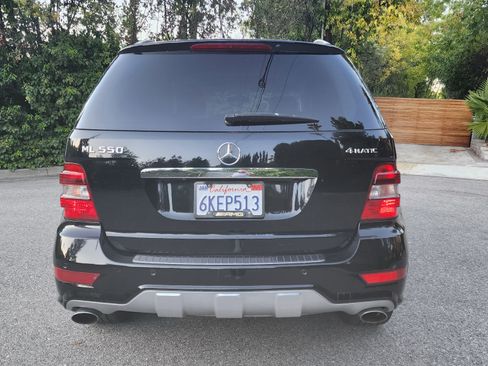 Used 2010 Mercedes-Benz ML 550 4MATIC image 8