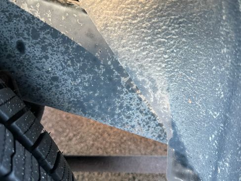 Used 2005 Toyota Land Cruiser AWD/4WD image 21
