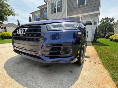 Used 2020 Audi SQ5 Prestige AWD/4WD image 5