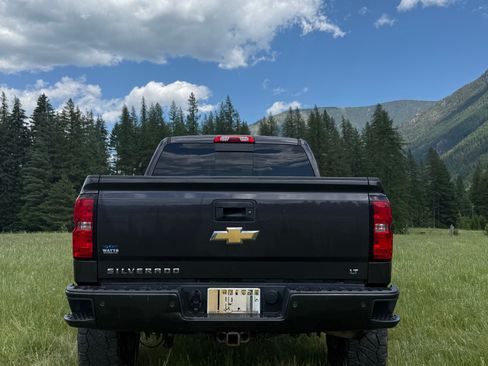 Used 2016 Chevrolet Silverado 1500 LT w/ All Star Edition AWD/4WD image 5