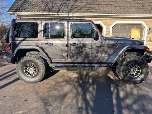Used 2021 Jeep Wrangler Unlimited Rubicon 4xe w/ Steel Bumper Group image 5