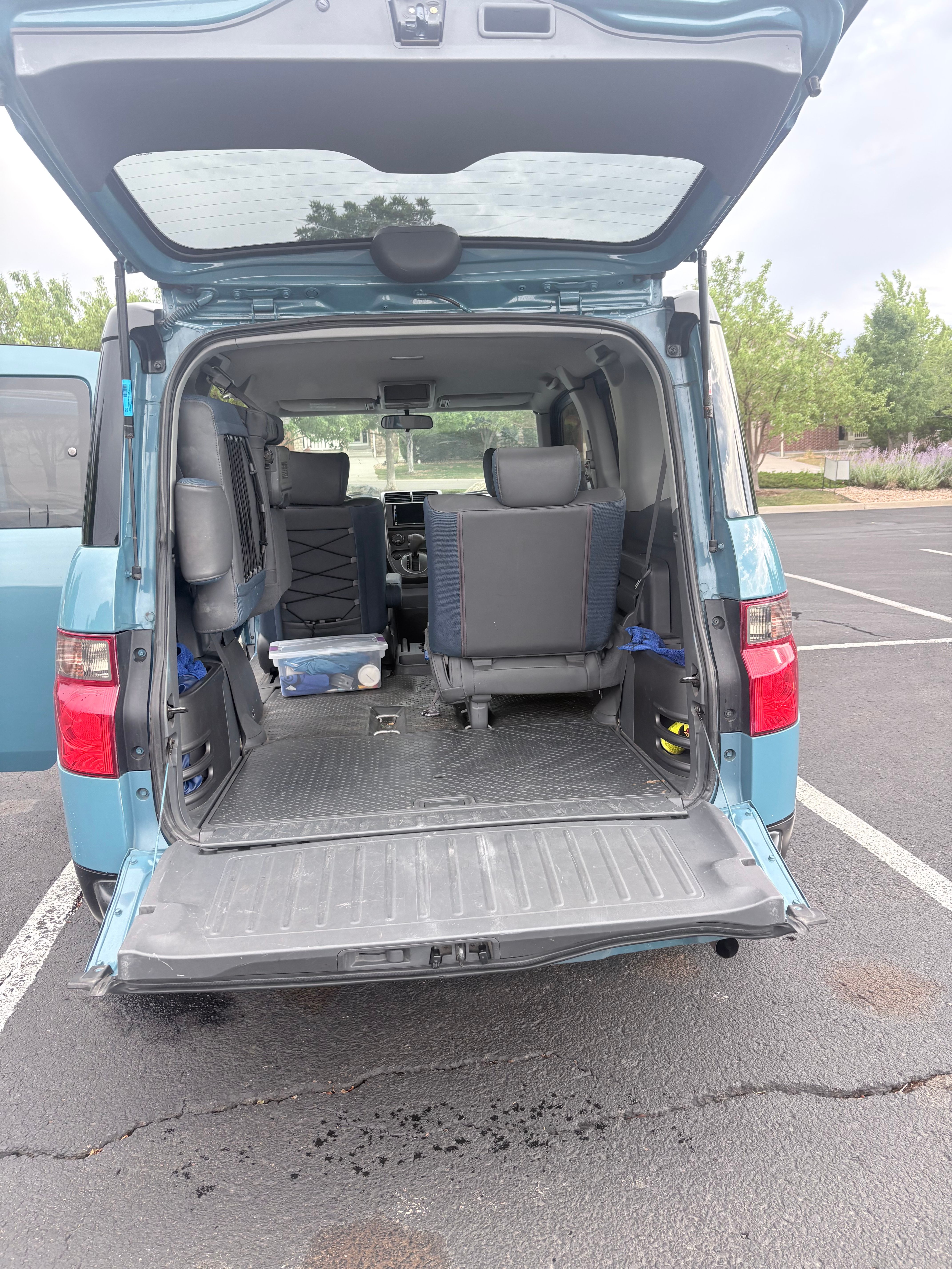 Used 2004 Honda Element EX image 12