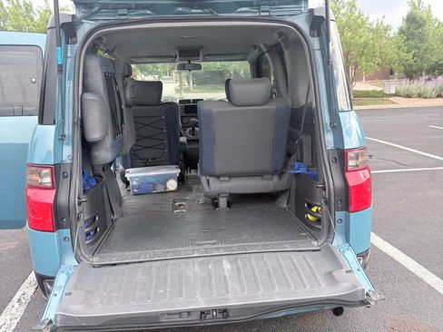 Used 2004 Honda Element EX image 12