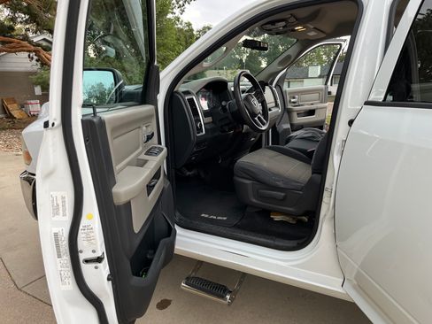 Used 2012 RAM 2500 SLT AWD/4WD image 6
