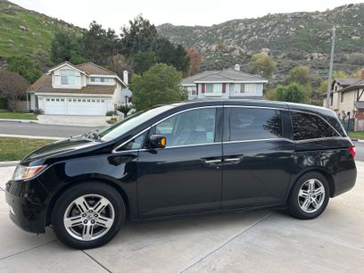 Used 2011 Honda Odyssey Touring Elite