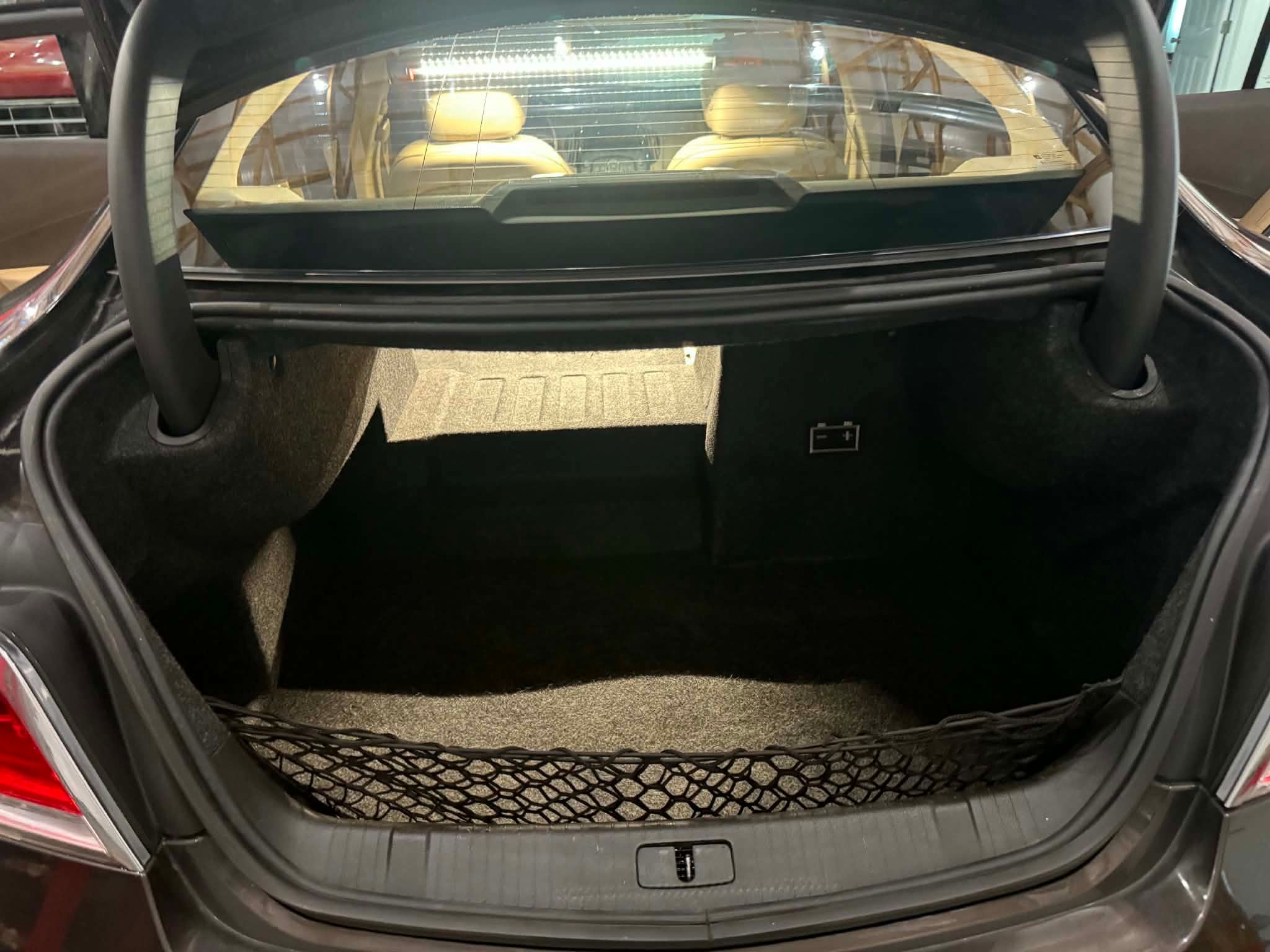 Used 2013 Buick LaCrosse Leather w/ Entertainment Package FWD image 8